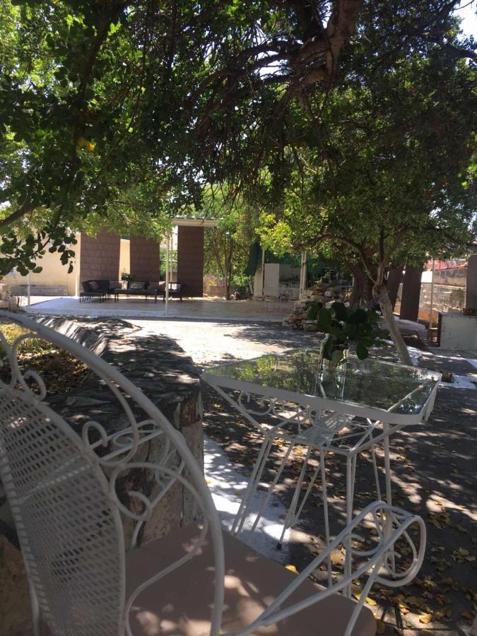 Αγρόκτημα Χελωναριά - Agroktima Chelonaria Vandrarhem Chrani Exteriör bild
